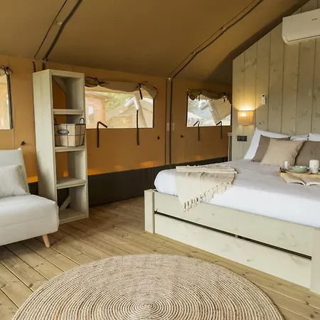 Farm stay Glamping Tenuta Radici Castelnuovo della Misericordia