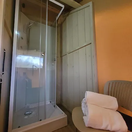 Glamping Tenuta Radici * Castelnuovo della Misericordia